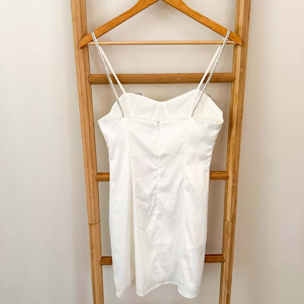 NWT Collective The Label White Satin Mini Dress XS Rhinestone Bow Bridal - Picture 6 of 12